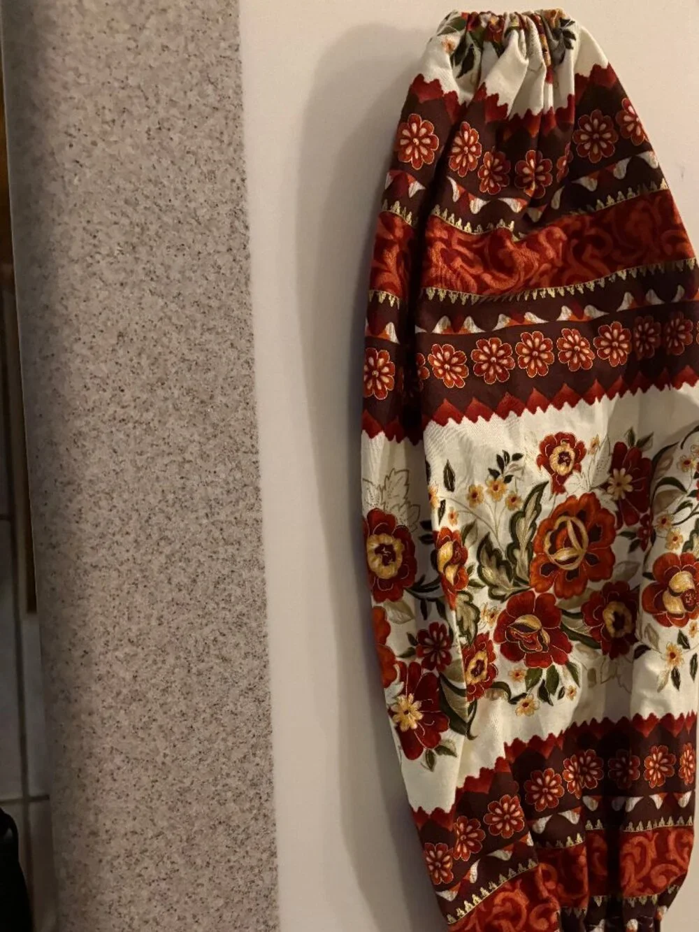New Fabric Bag Dispenser Holds Plastic Bags 16